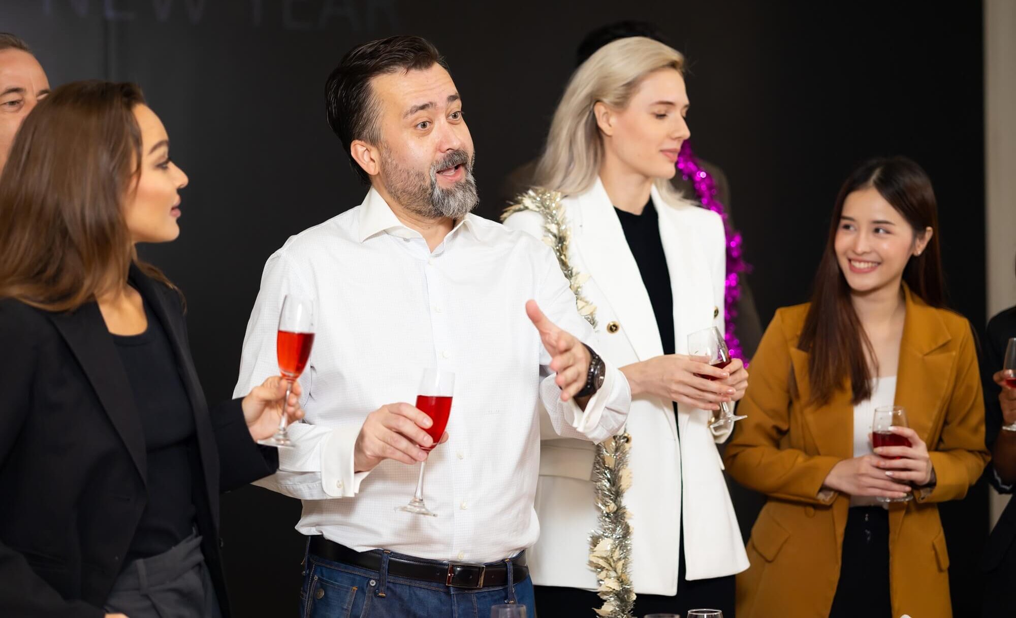 business-party-success-celebration-group-diverse-business-people-colleagues-employees-dance-applause-clapping-event-party-achievement (1)